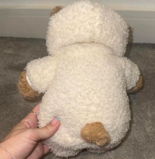 Plush Teddy Bear In White Fuzzy Outfit imagen 2