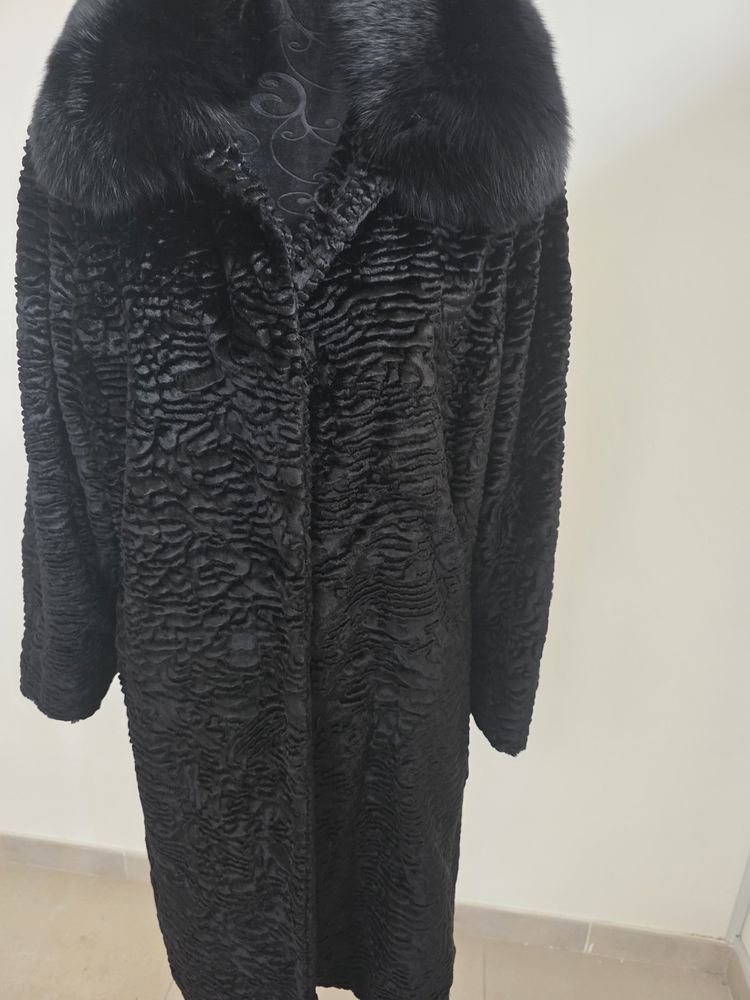 Black Fur Coat With Fox Fur Collar image 3