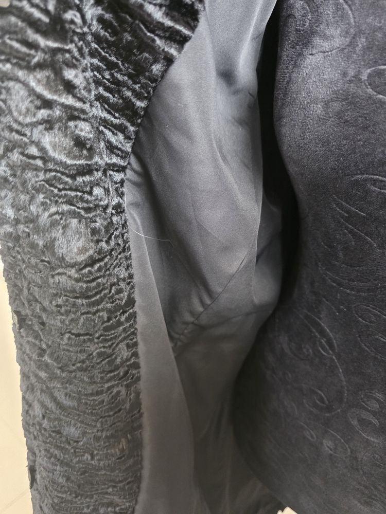 Black Fur Coat With Fox Fur Collar image 7