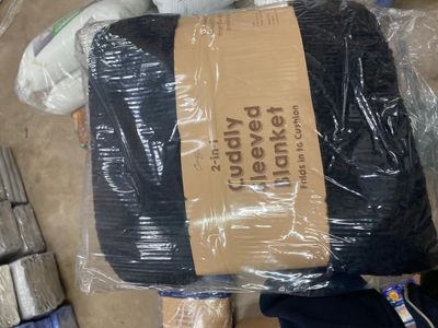 2-1 SNUGSIE BLACK RRP £30