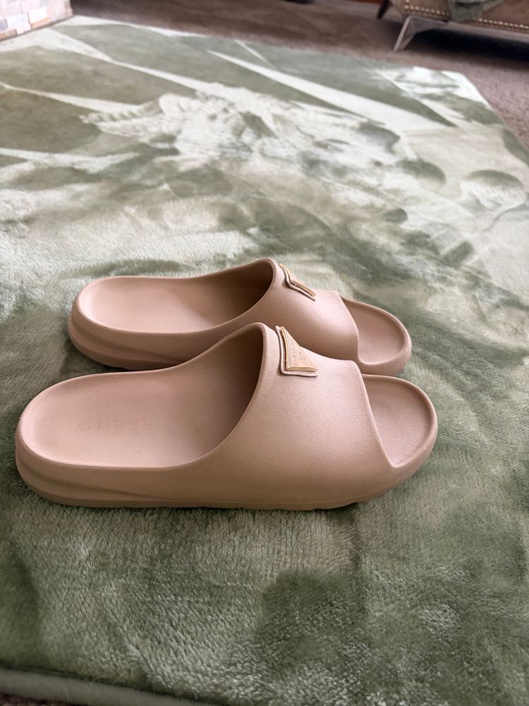 Guess Women’s Beige/Nude Logo Slide Sandals Sliders  image 3