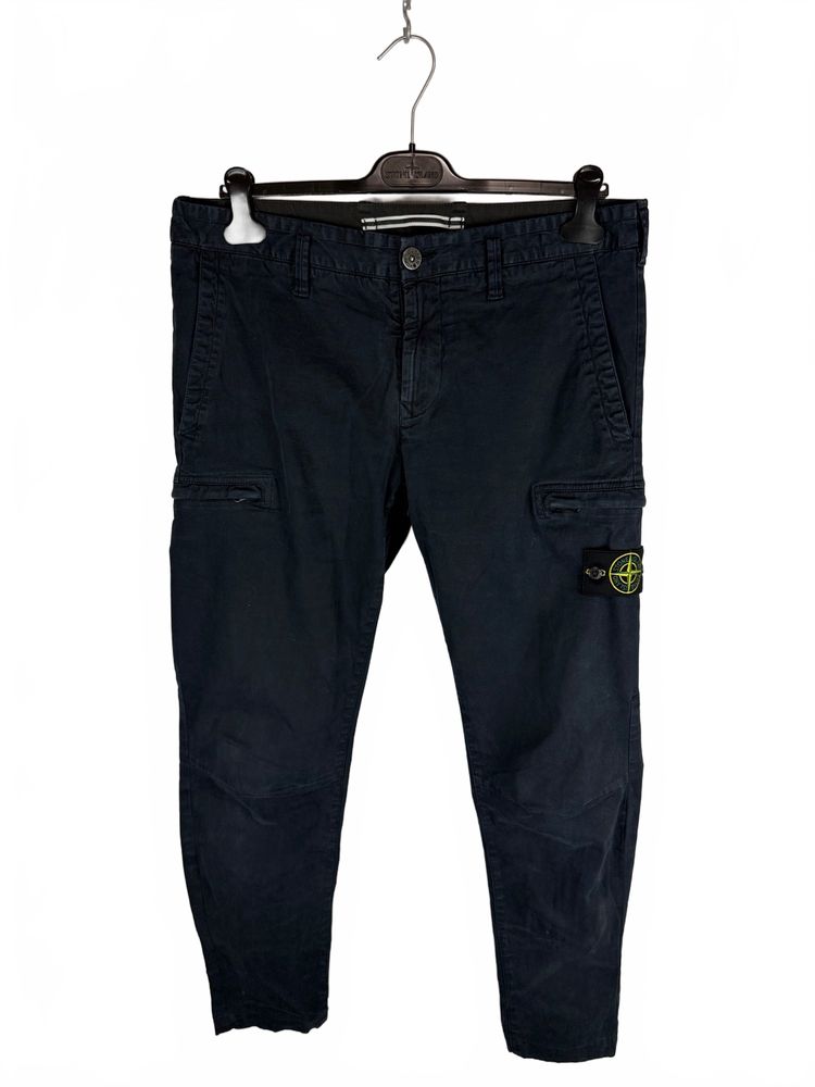 Pantaloni cargo blu navy Stone Island - Taglia W33