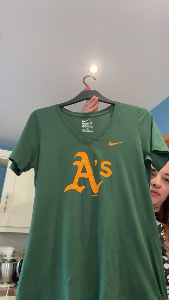 Nike T-Shirt image 1