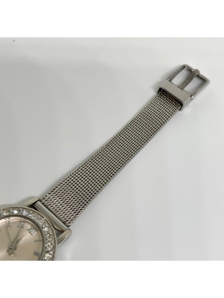 Silver Wristwatch With Crystal Bezel And Mesh Strap obraz 3