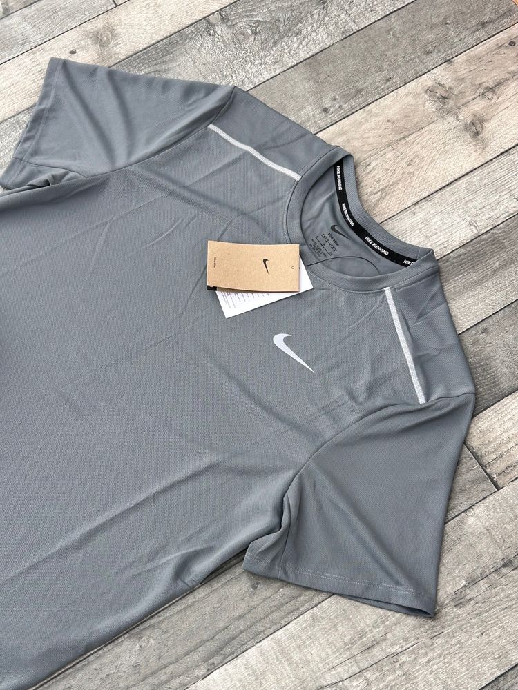 Nike Dri-Fit Miler T-shirt & Short Set - ‘Smoke Grey’ - Size Small   2