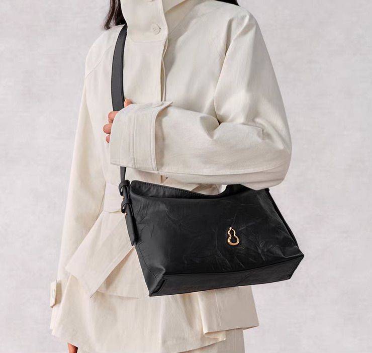 Black Leather Shoulder Bag Purely handmade image 3