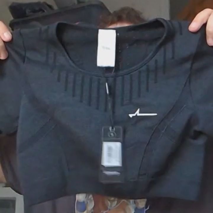 Other Short Sleeve Crop Top MidnightBlack product image