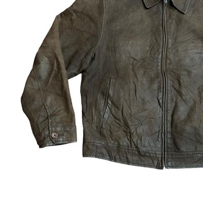 LEATHER JACKET 3