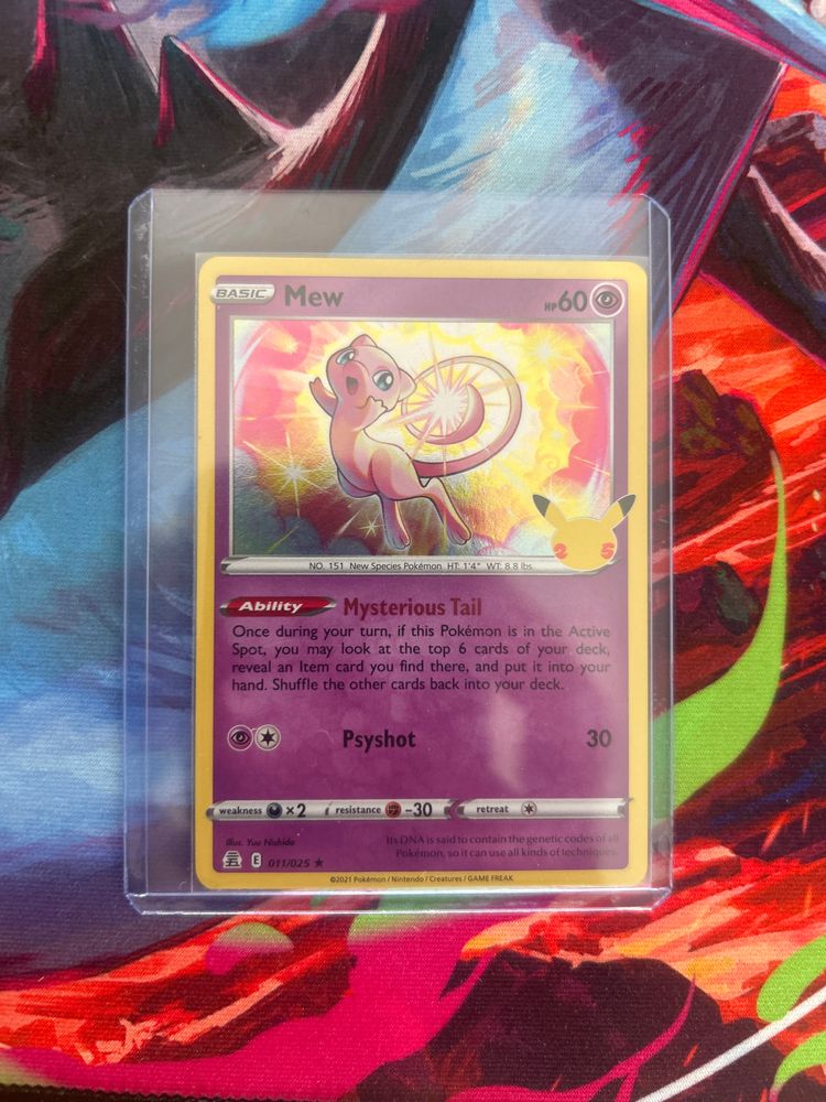 Mew Pokémon Card