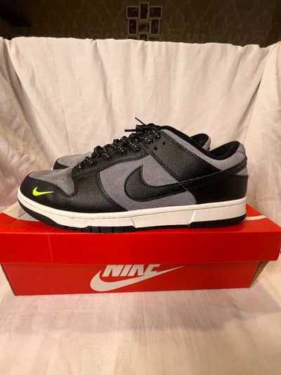 Men's Nike Dunk Low size 9.5uk