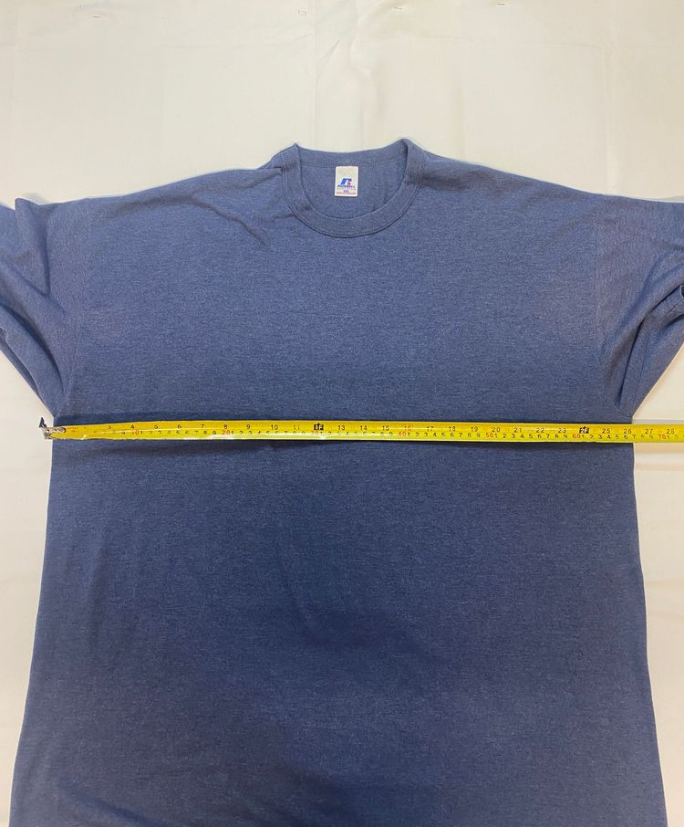 Immagine di Vintage Russell Athletic Blank Tee | Heather Navy Sleeve Logo Boxy T-Shirt 9