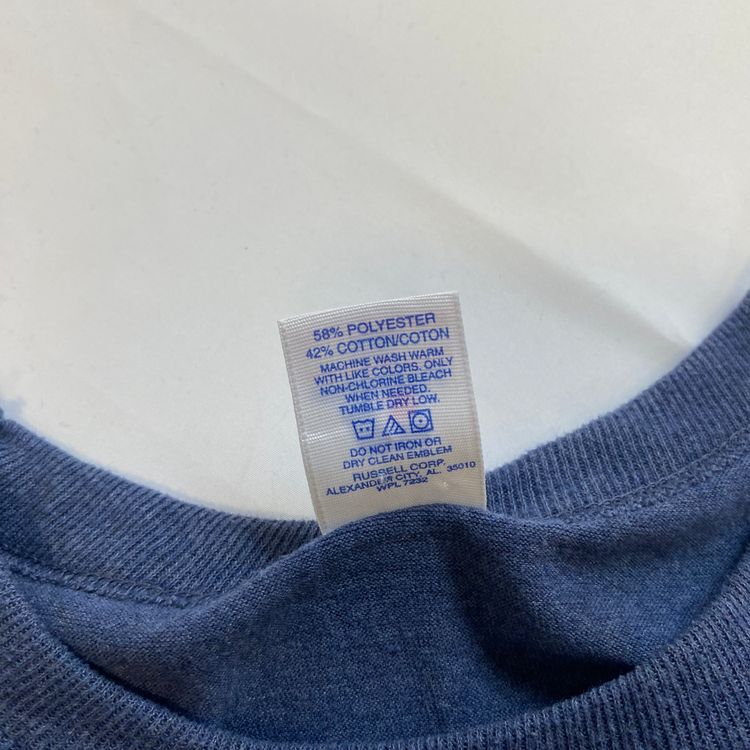 Immagine di Vintage Russell Athletic Blank Tee | Heather Navy Sleeve Logo Boxy T-Shirt 7