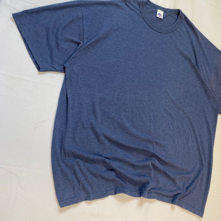 Immagine di Vintage Russell Athletic Blank Tee | Heather Navy Sleeve Logo Boxy T-Shirt 3