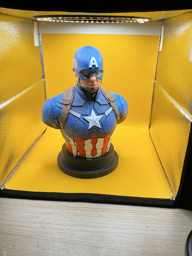 Captain America Bust Figurine obraz 1
