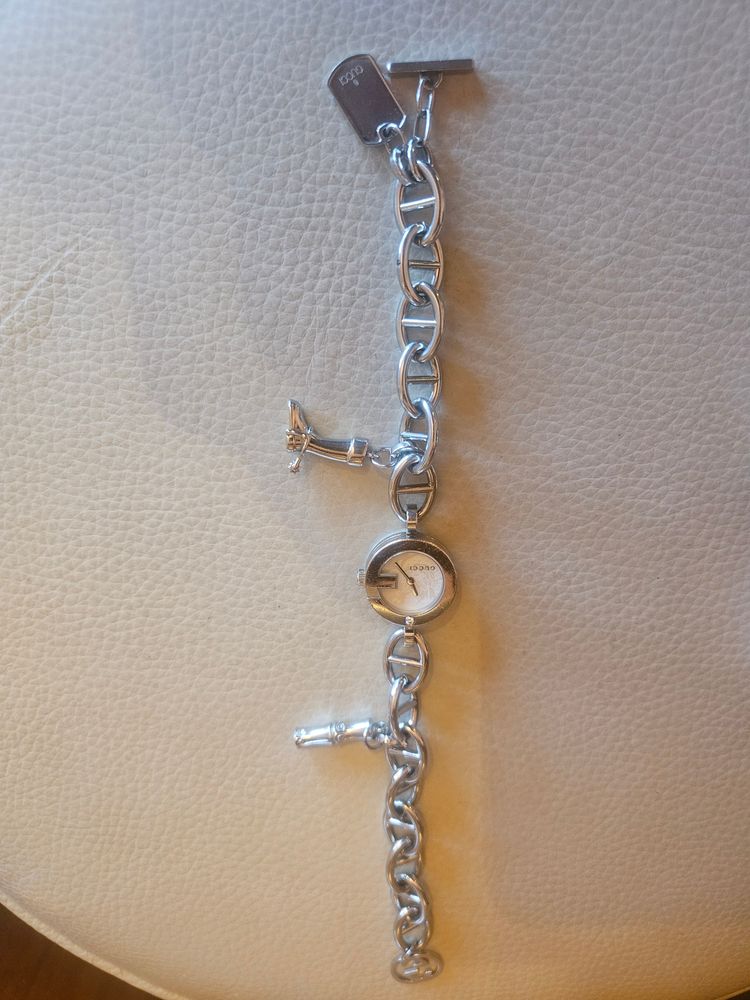 Gucci Silver 107 Chain Bracelet Watch image 1