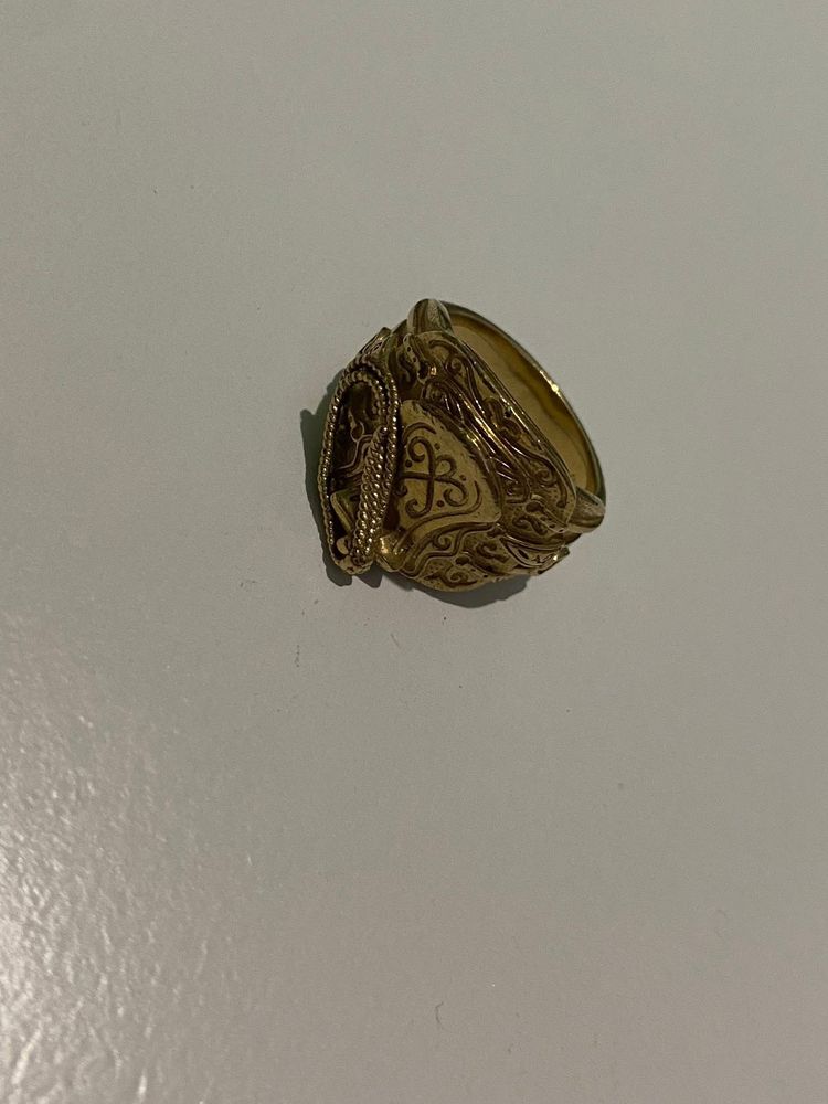Other 9ct Gold Saddle ring  product image