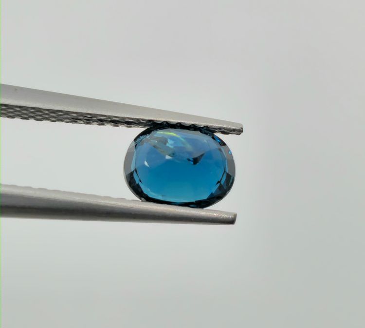 Immagine di Natural Indicolite Tourmaline 2