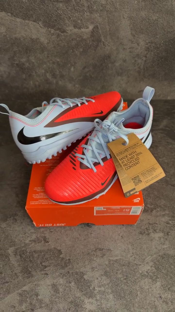 Nike Phantom Junior 6 Low Academy Turf - UK5  imagen 1