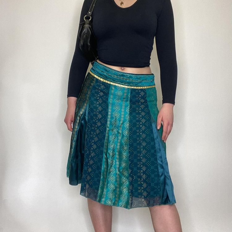 Stunning ‘MNG’ emerald green and gold midi skirt 2
