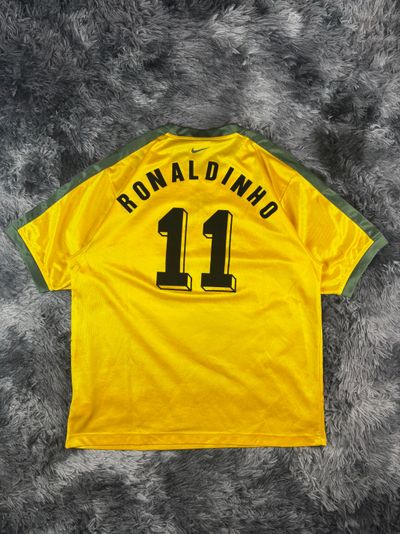 Nike Ronaldinho Jersey 2002 pre match