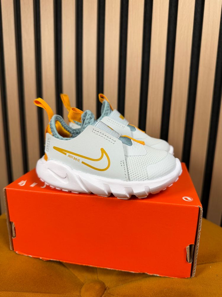 Nike Toddler Sneakers flex runner 2 uk4.5 image 1