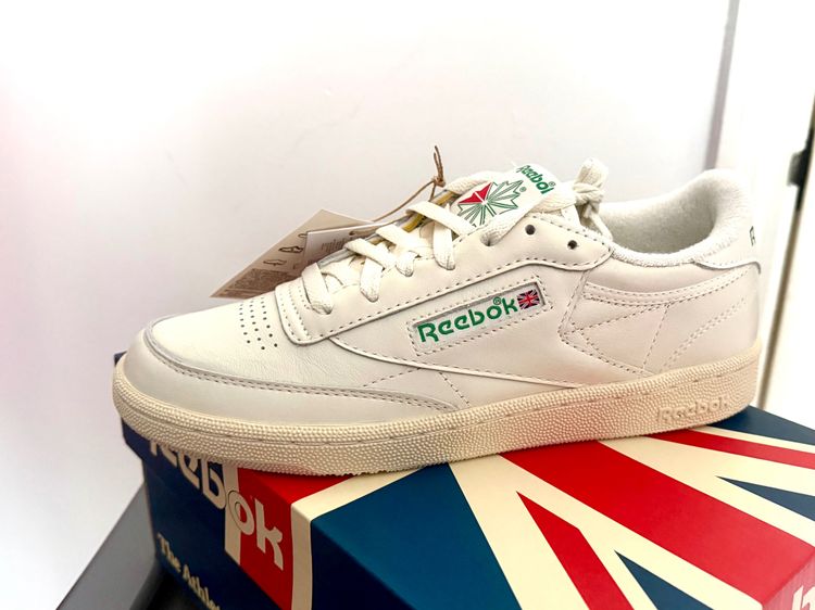 Reebok White Leather Sneakers obraz 2