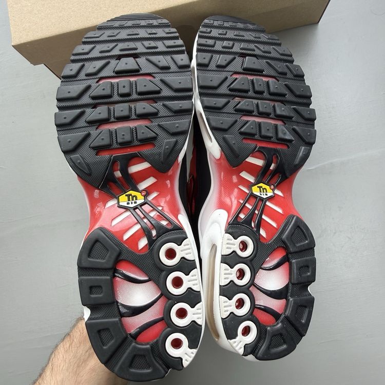 Size 8 - Nike Air Max Plus TN White Black University Red Trainers HM9611-100 3