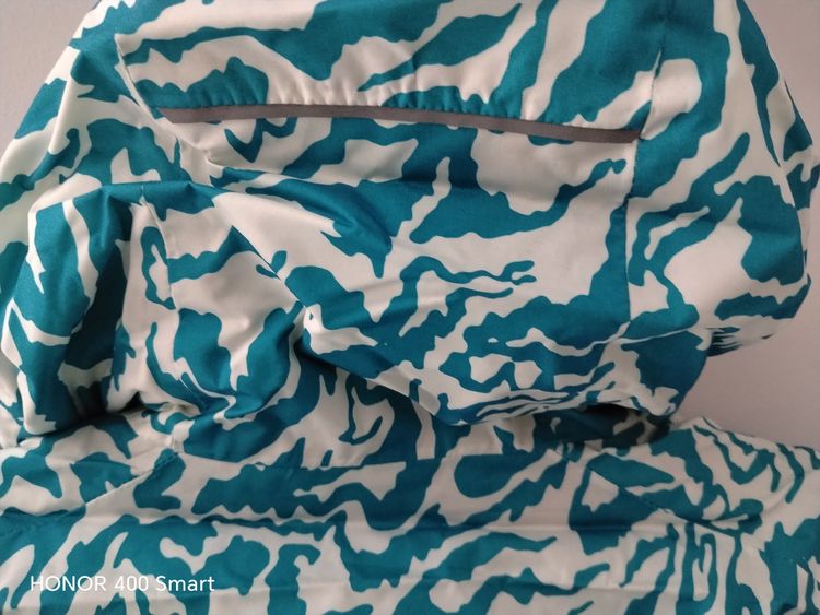 Craghoppers Patterned Hooded Jacket image 7