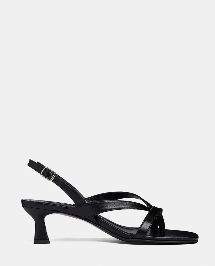 It Colette Black