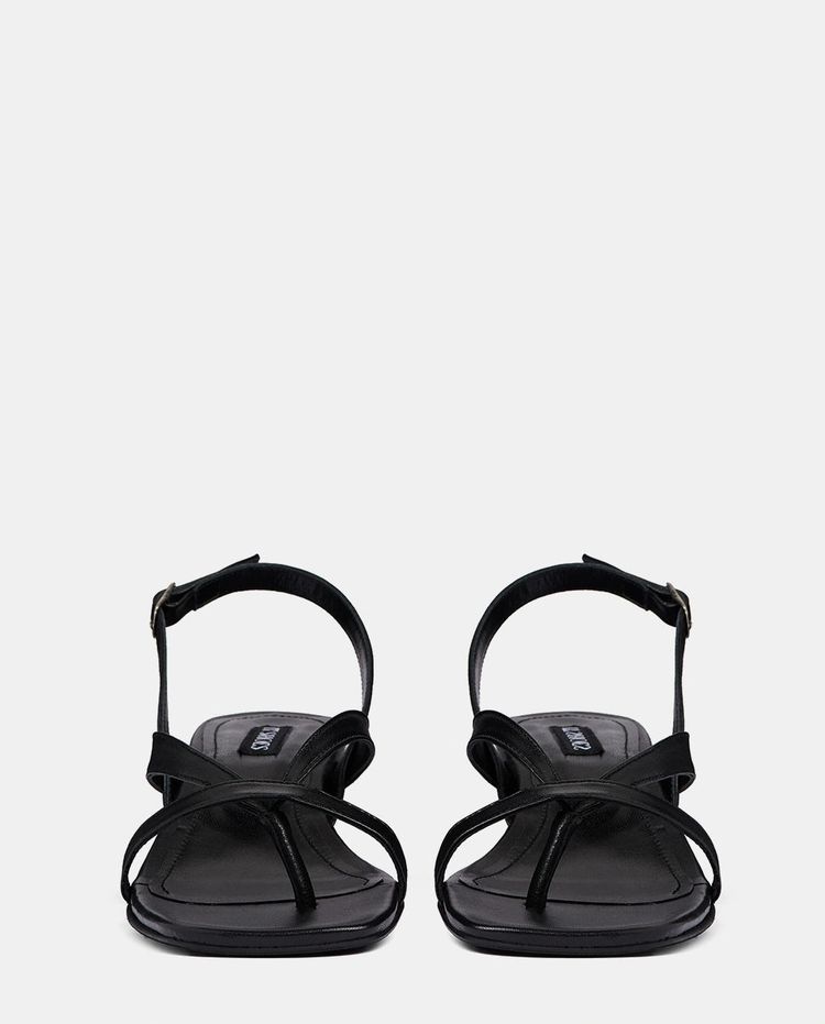 Immagine di It Colette Black 5