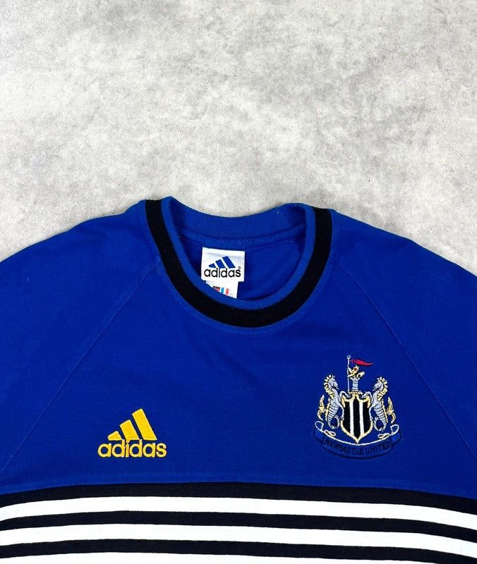 Vintage 1998-99 Adidas Newcastle United training t-shirt image 5