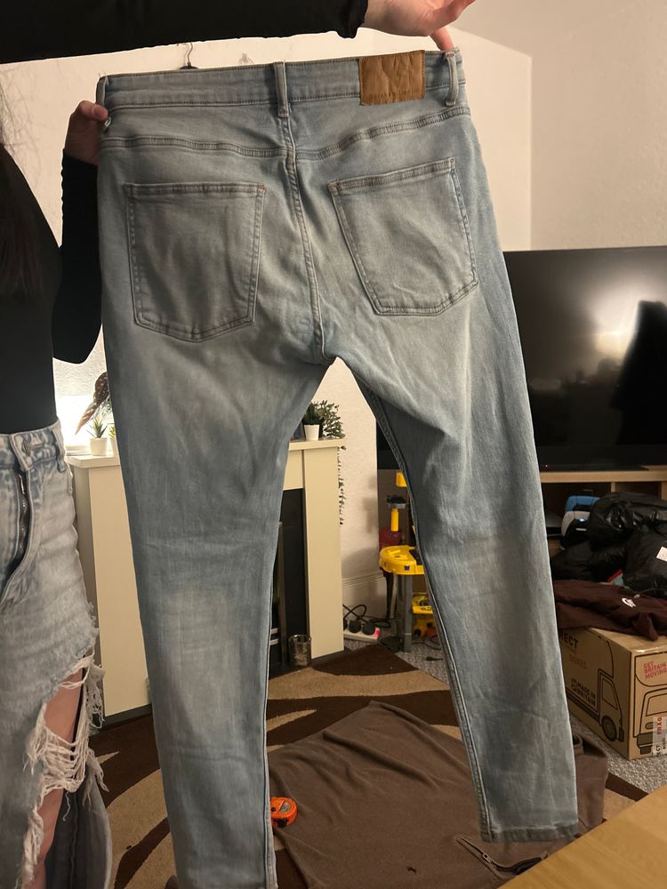 Light Blue bershka Jeans 2