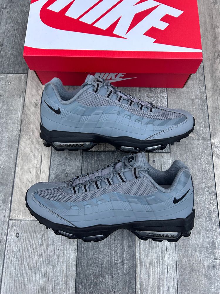 Nike Air Max 95 Ultra Trainers - ‘Smoke Grey Reflective’ - Size UK 9 (Pre-Loved) image 2