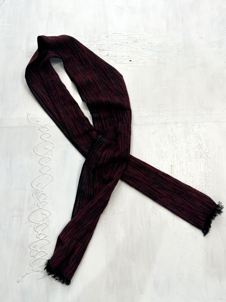 gilmore girls | burgundy stripped scarf obraz 4
