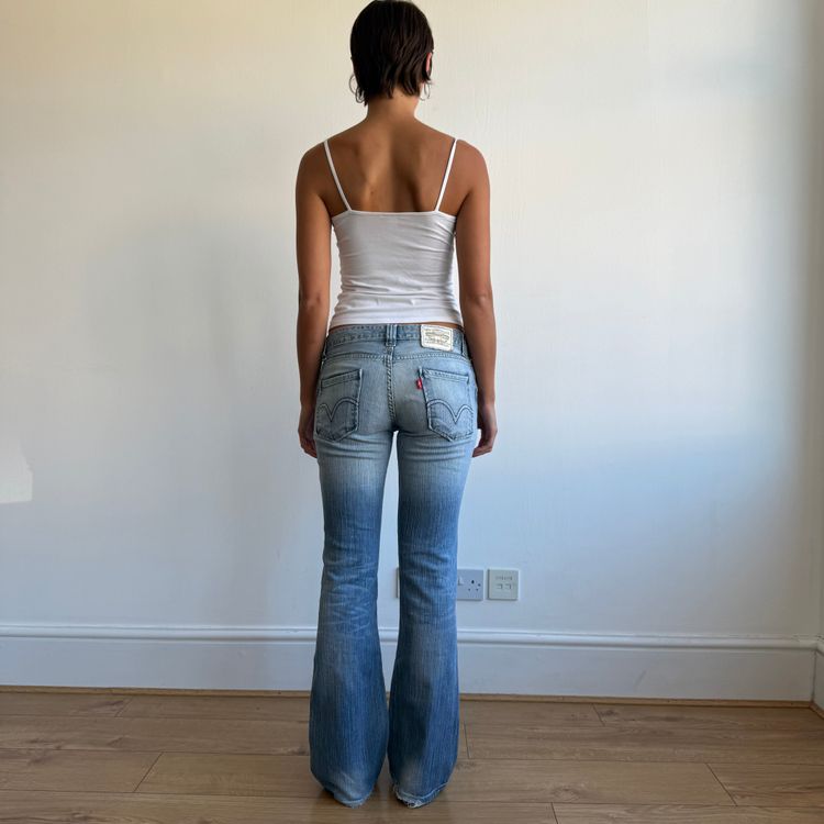 Levi’s low waist bootcut jeans - Size image 9