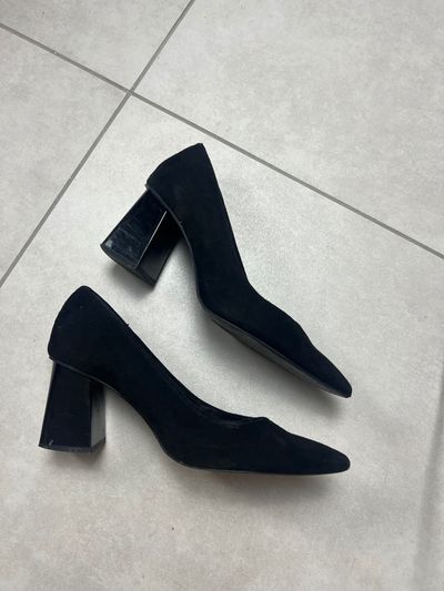 Stradivarius Black Suede Block Heel Shoes