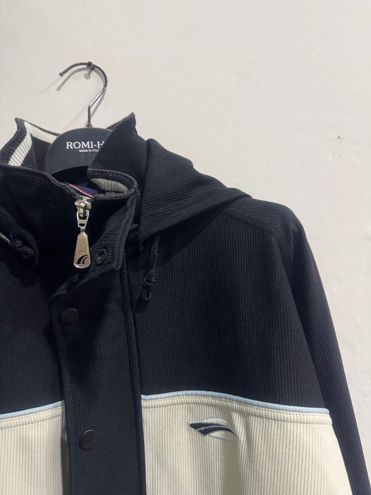 Black And White Hooded Jacket 6