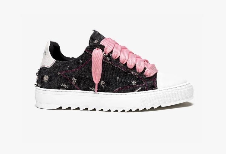 NUMERIS Black Distressed Sneaker With Pink Laces