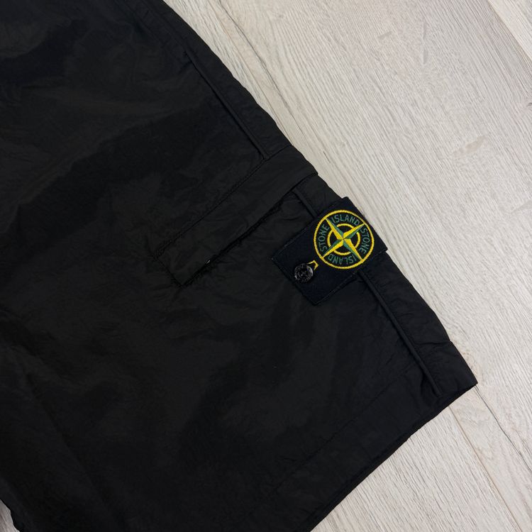 Stone Island Men’s Black Nylon Shorts - Uk 34 image 6