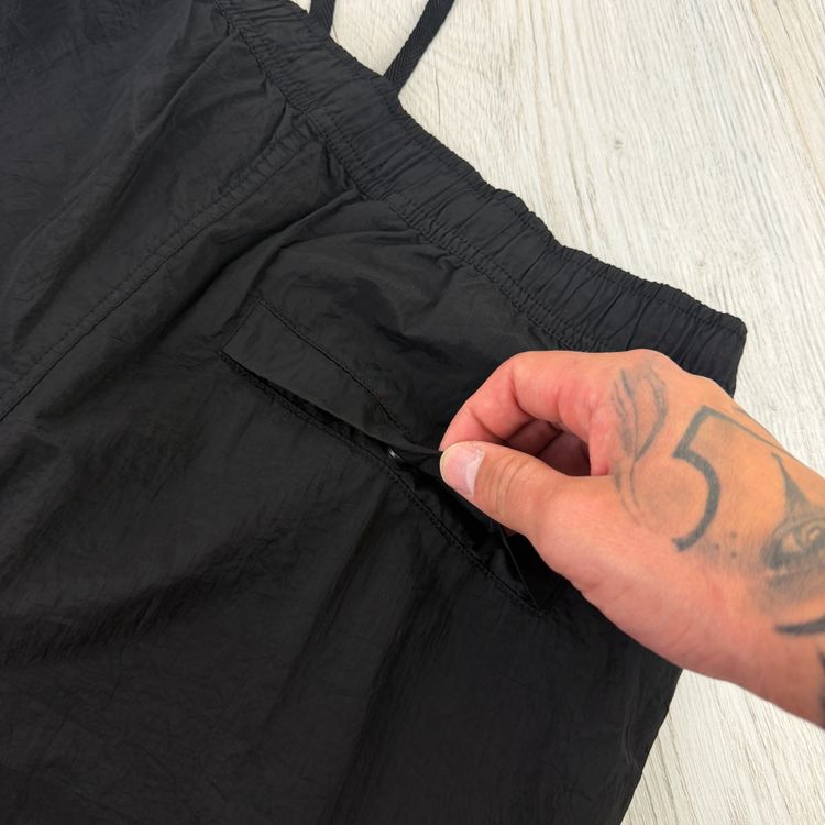 Stone Island Men’s Black Nylon Shorts - Uk 34 image 7