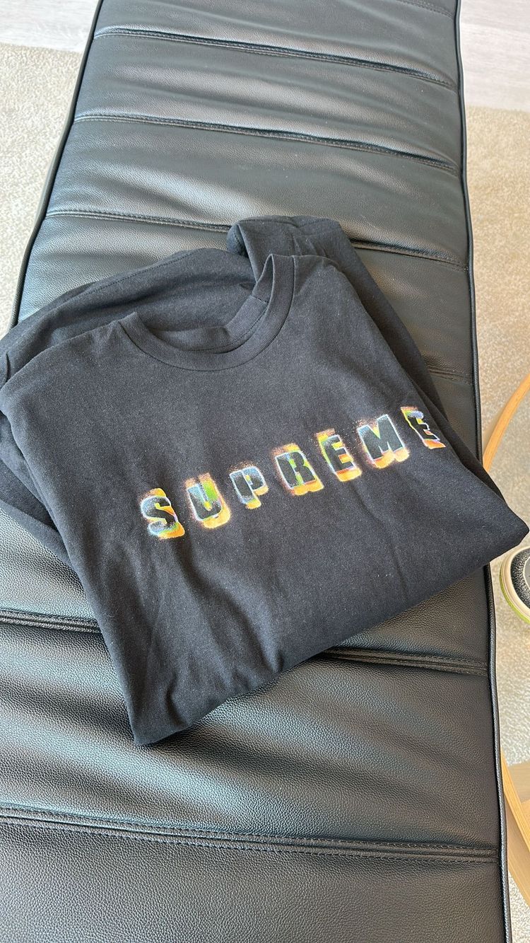 Supreme Black Sweatshirt