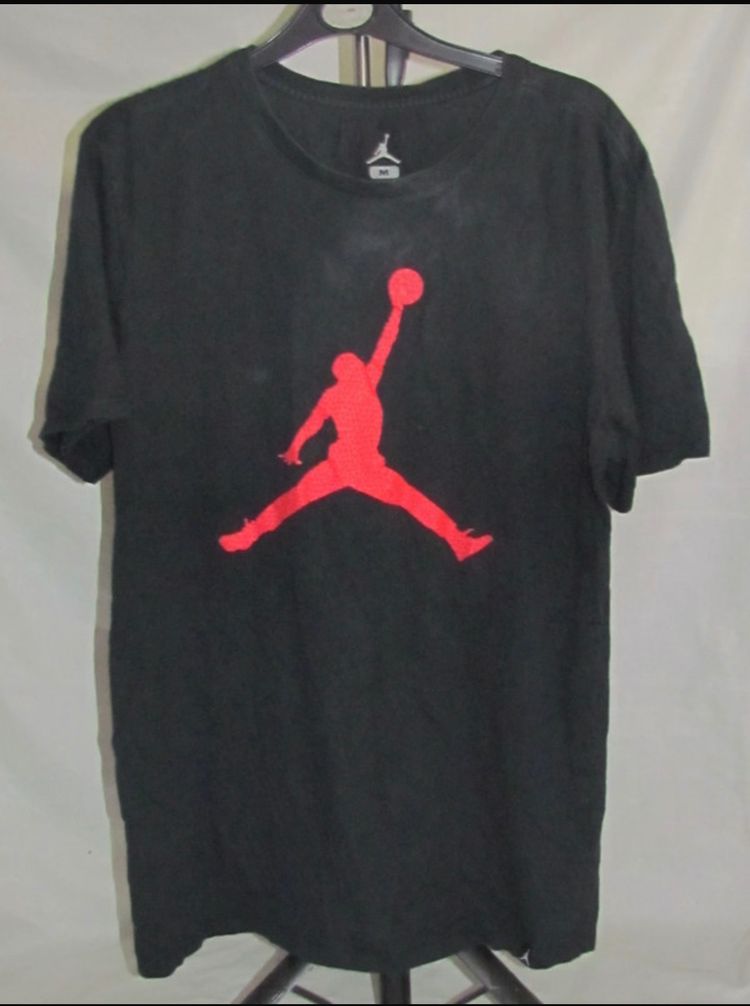 Other Black T-Shirt With Red Basketball Player Logo product image