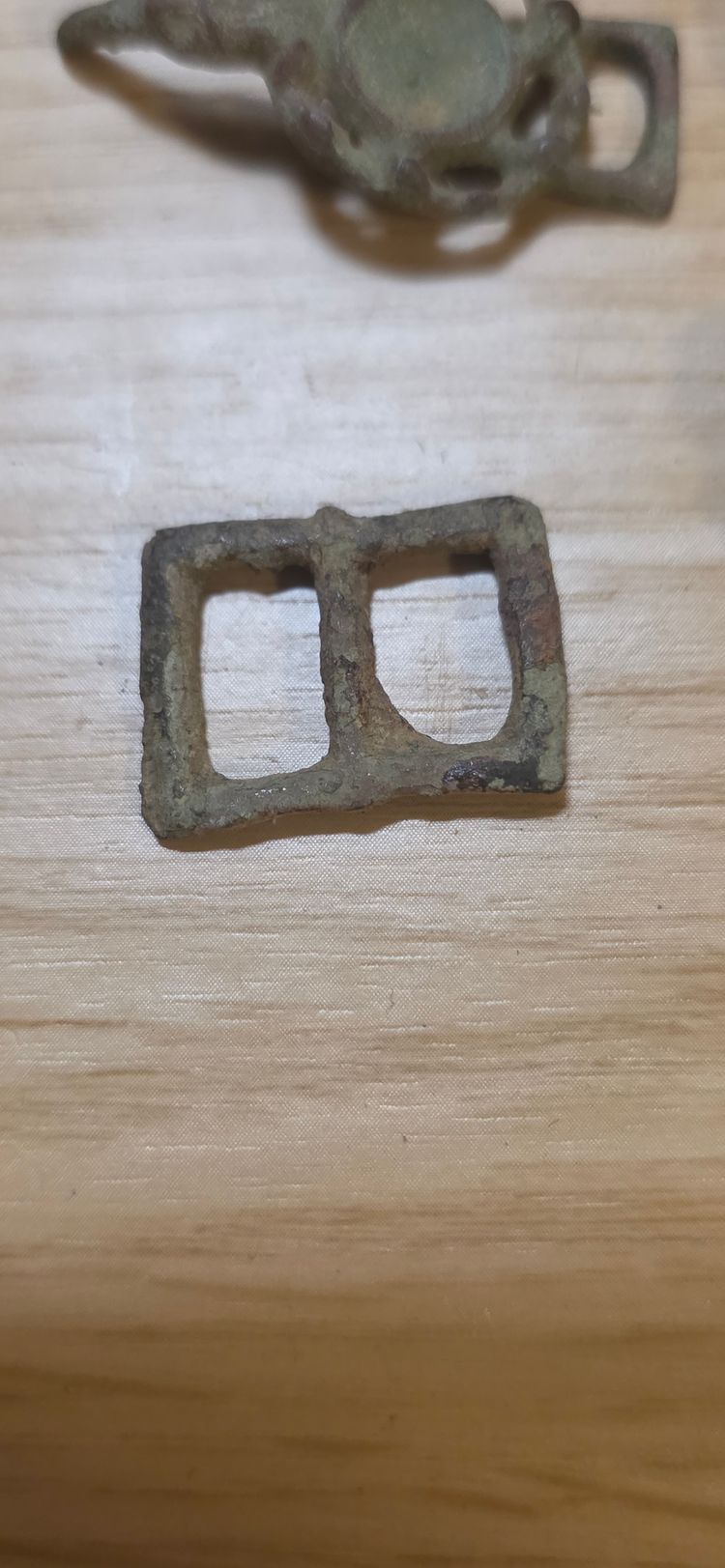  Roman Metal Buckles And Decorative Metal detection finds  imagen 5
