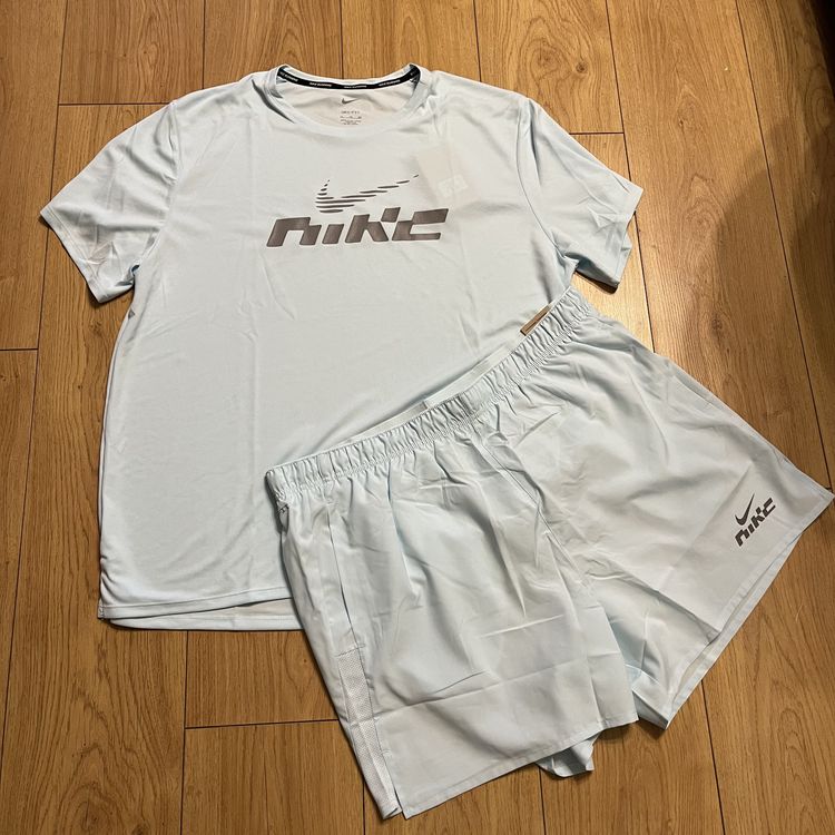 BNWT Nike Miler Flash Dri Fit T-Shirt Top & Shorts 2 Piece Set, Glacier Blue