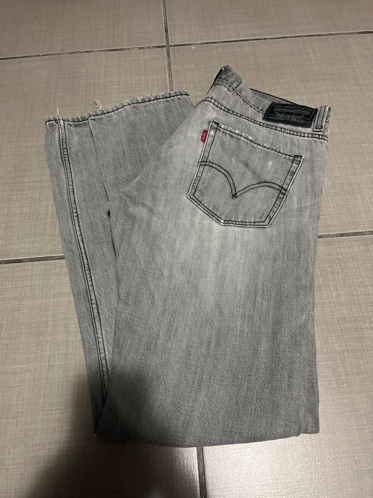 Levi'S Grey Denim Jeans