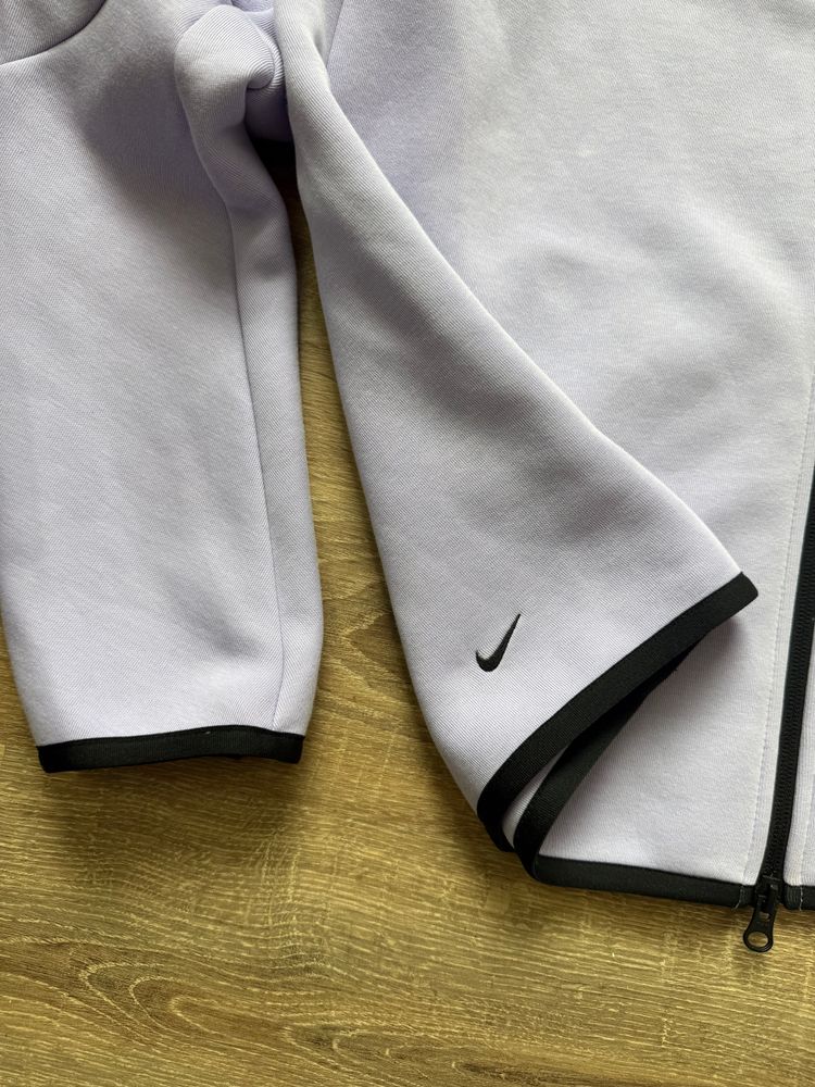 Light Purple Nike Tech Fleece Zip Up Hoody (L Tall) image 7