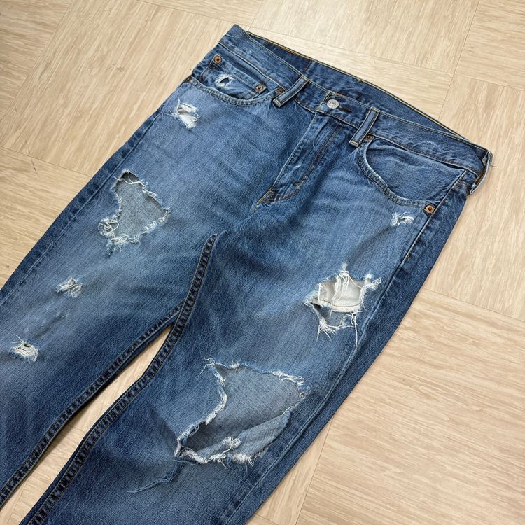 Immagine di Levi's 511 2000's slim fit distressed jeans (S) 14