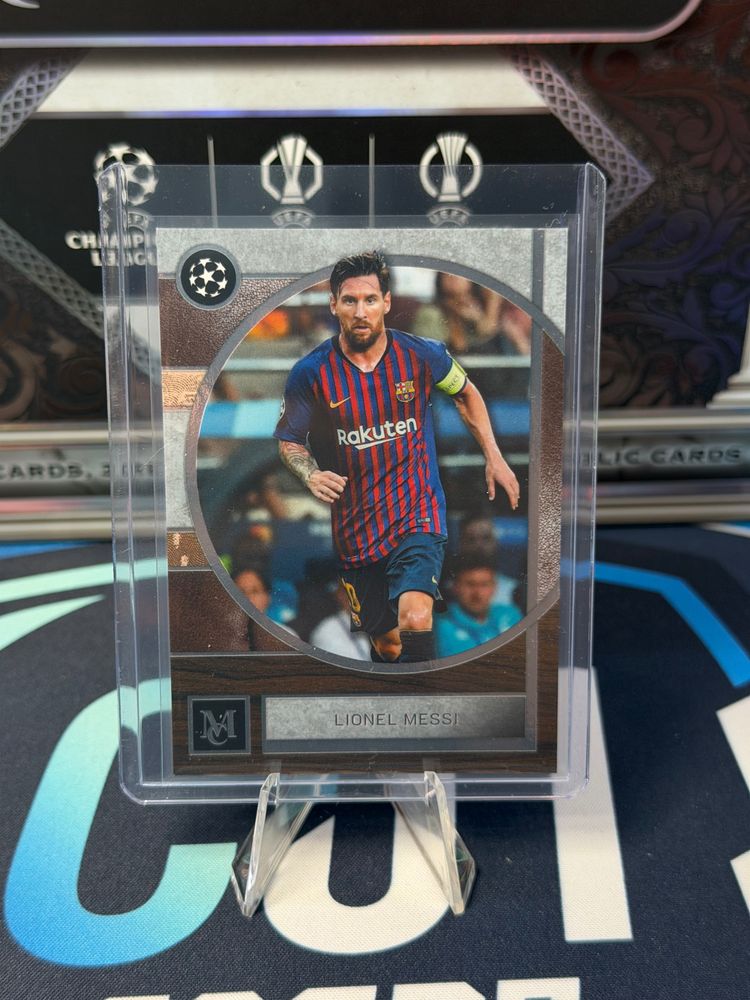 Messi Topps Museum 25/26 imagen 1