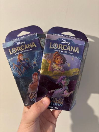 Disney Lorcana Ursula’s Return Theme Deck