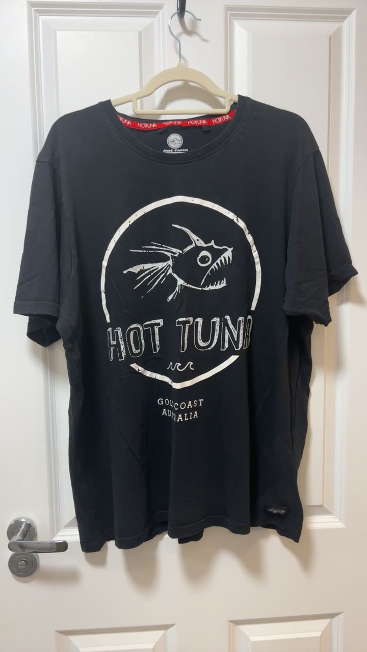 Hot Tuna Graphic T-Shirt  image 1
